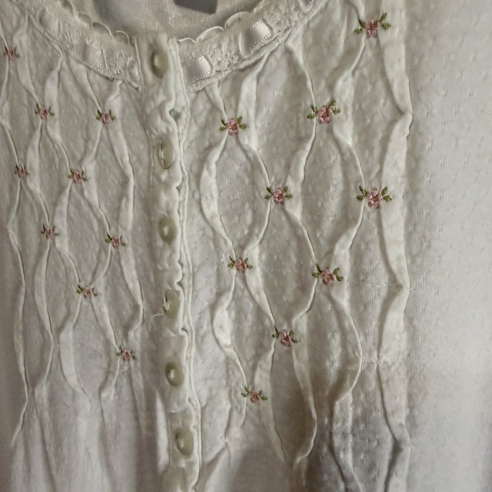 Aria Women's Y2K Grandmacore Dainty Lace Trim Rose Embroidered Nightgown Size S - Picture 3 of 6